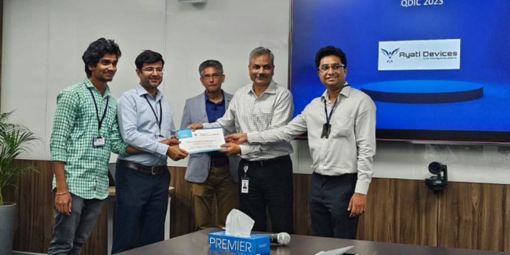 Winner of Qualcomm Design in India Challenge 2024
Winner of Qualcomm Design in India Challenge 2024Best startup award in healthcare category at Indian IoT Congress, Bangalore